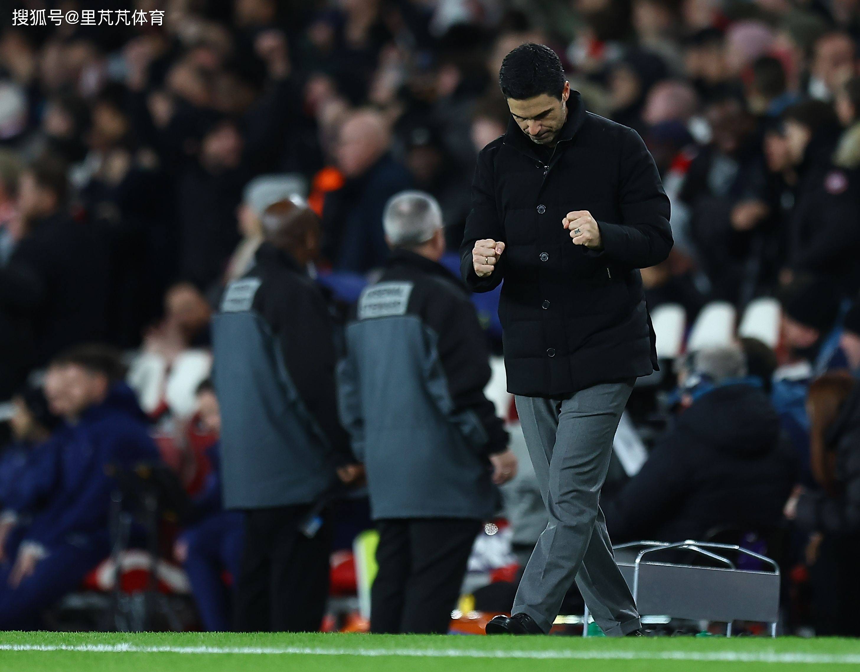 赛前英超传出新动向，尤文图斯调整名单，管理层表态：震撼外界，训练强度明显提升的简单介绍